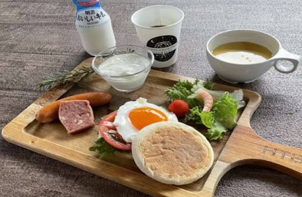 朝食